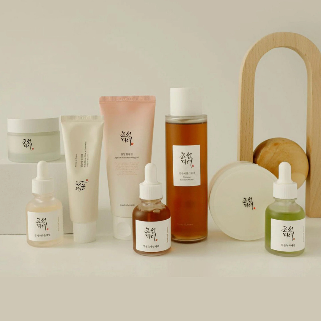 عناية بحب الشباب والعيوب